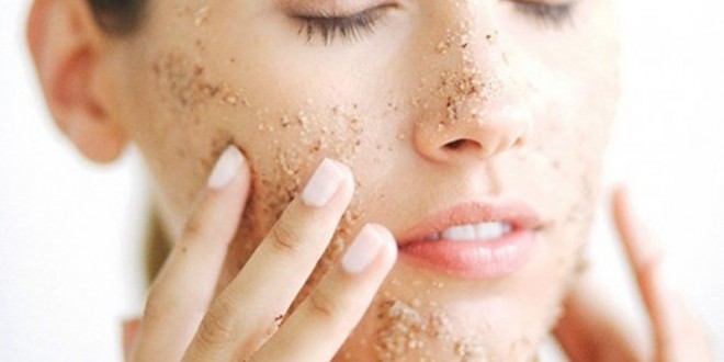 Tẩy da chết là một bước quan trọng trong quá trình chăm sóc da
